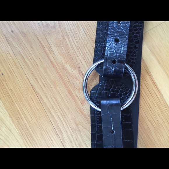 NWT Eliza B belt - Picture 2 of 8